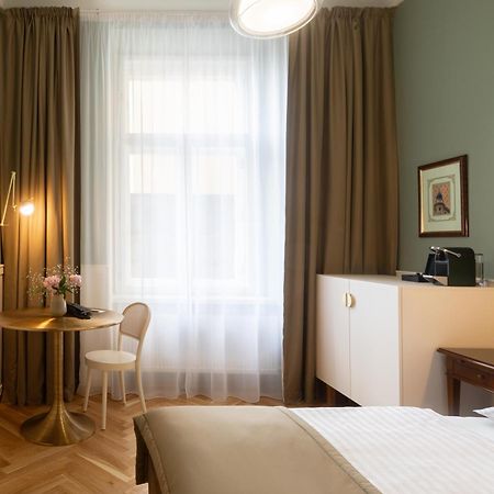 Hotel Liberty Praga Esterno foto