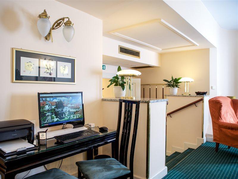 Hotel Liberty Praga Esterno foto