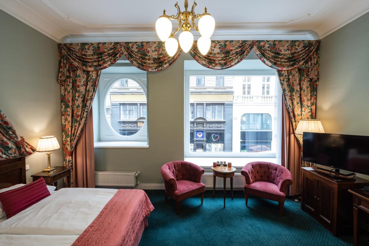 Hotel Liberty Praga Esterno foto
