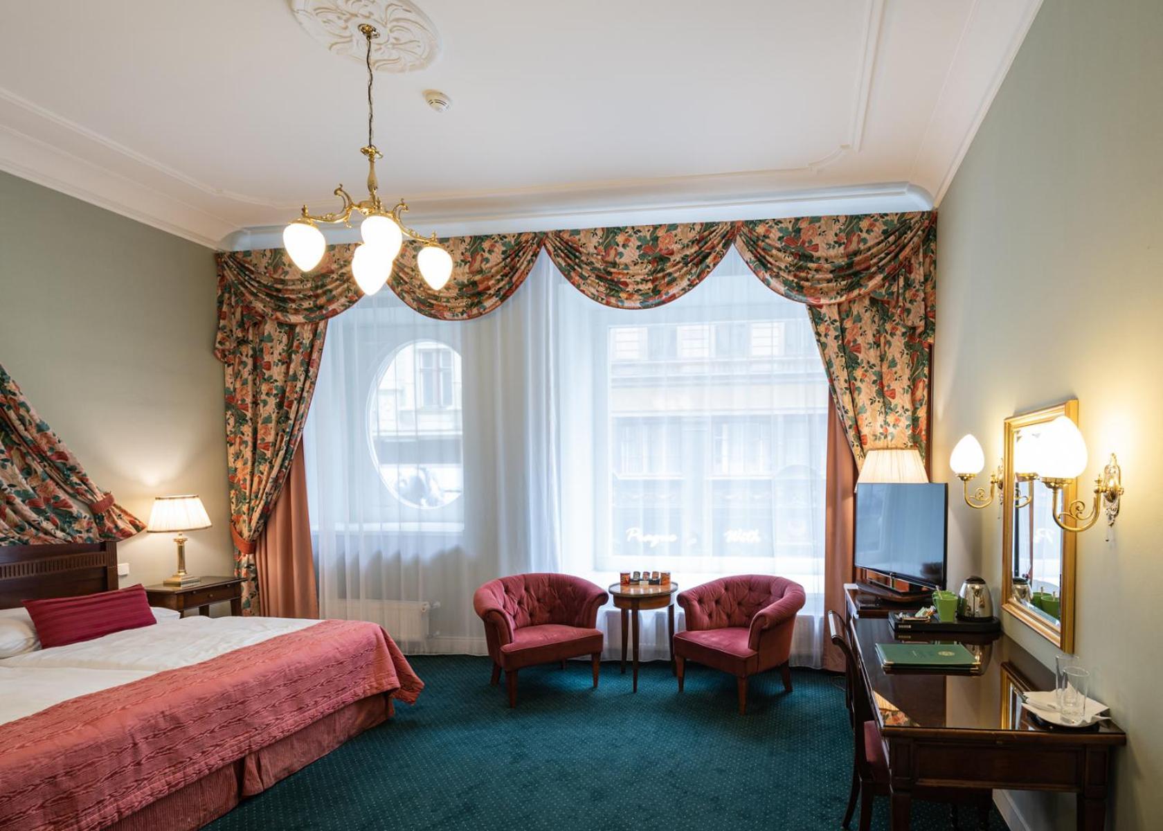 Hotel Liberty Praga Esterno foto