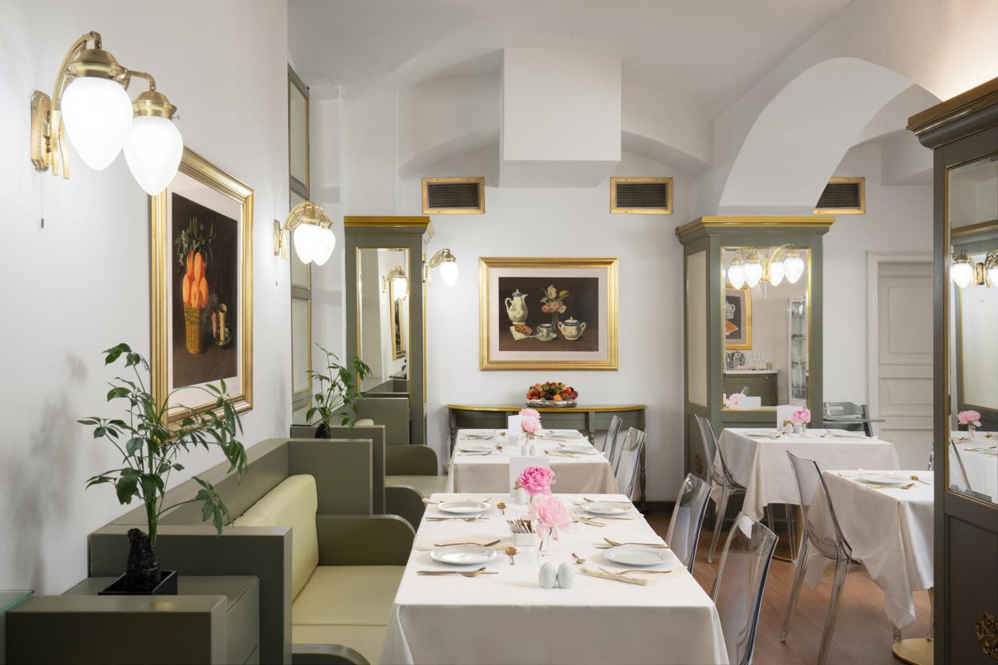 Hotel Liberty Praga Esterno foto