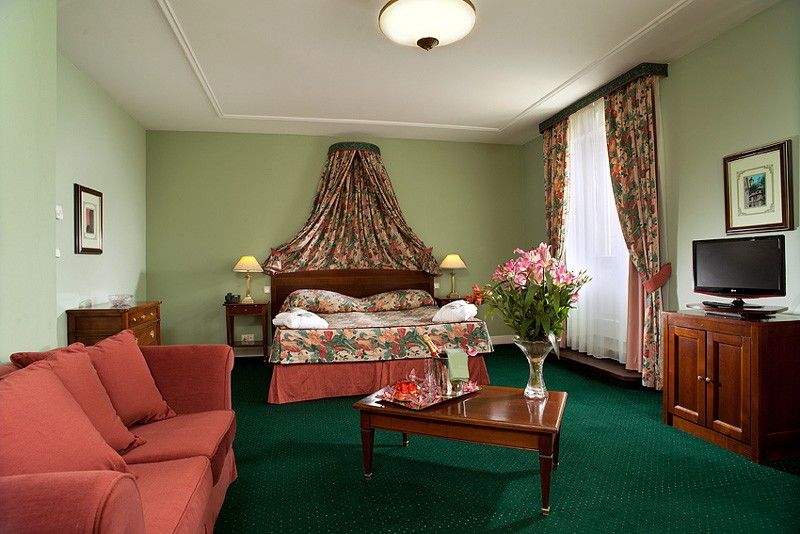 Hotel Liberty Praga Esterno foto